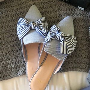 Striped flats with bow